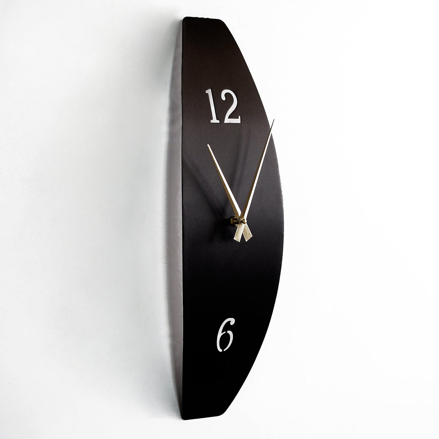 3D Curve of Time Metal Modern Wall Clock