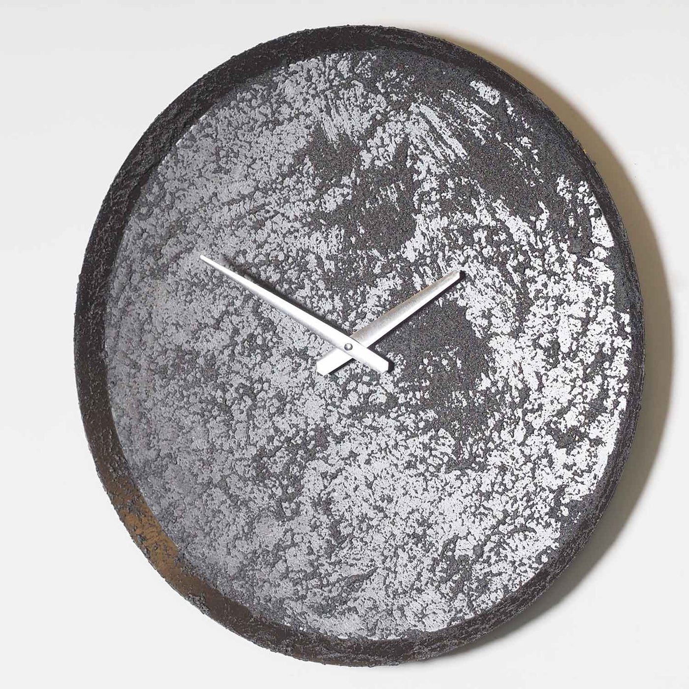 Earthy Metal Wall Clock - APS111