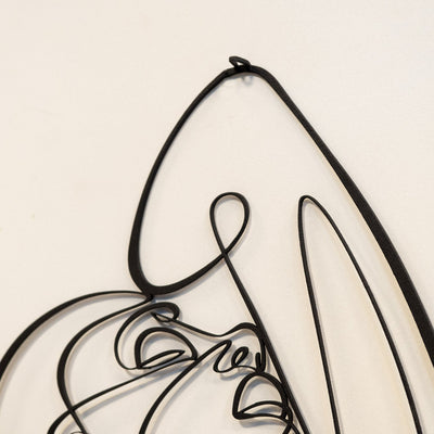 Woman Body Silhouette Metal Line Art - APT593